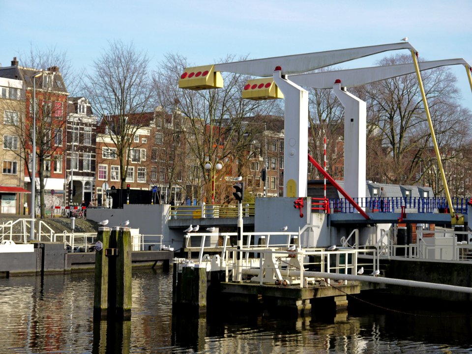 2014.01 - Amsterdam, photo: Modern balance-bridge architecture and old water-locks in the canal Nieuwe Vaart; a geotagged free urban picture, in public domain / Commons CCO;  city photography by Fons Heijnsbroek, The Netherlands