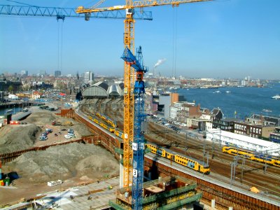 2005.04 - Amsterdam photo of a overview of a building pit Oosterdok in Amsterdam, 2005; view over the construction site near Central StationDutch city photo + geotag, Fons Heijnsbroek, The Netherlands photo