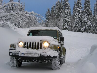 Snow car auto