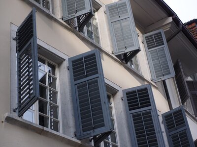 Open house facade