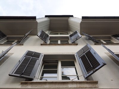 Open house facade