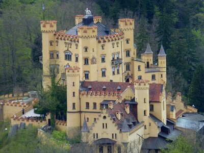 Baroque nineteenth-century romanesque revival