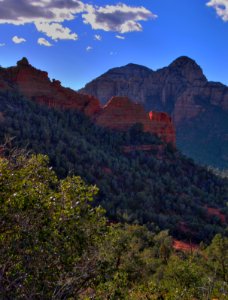 Cibola Mittens Hike (HDR)