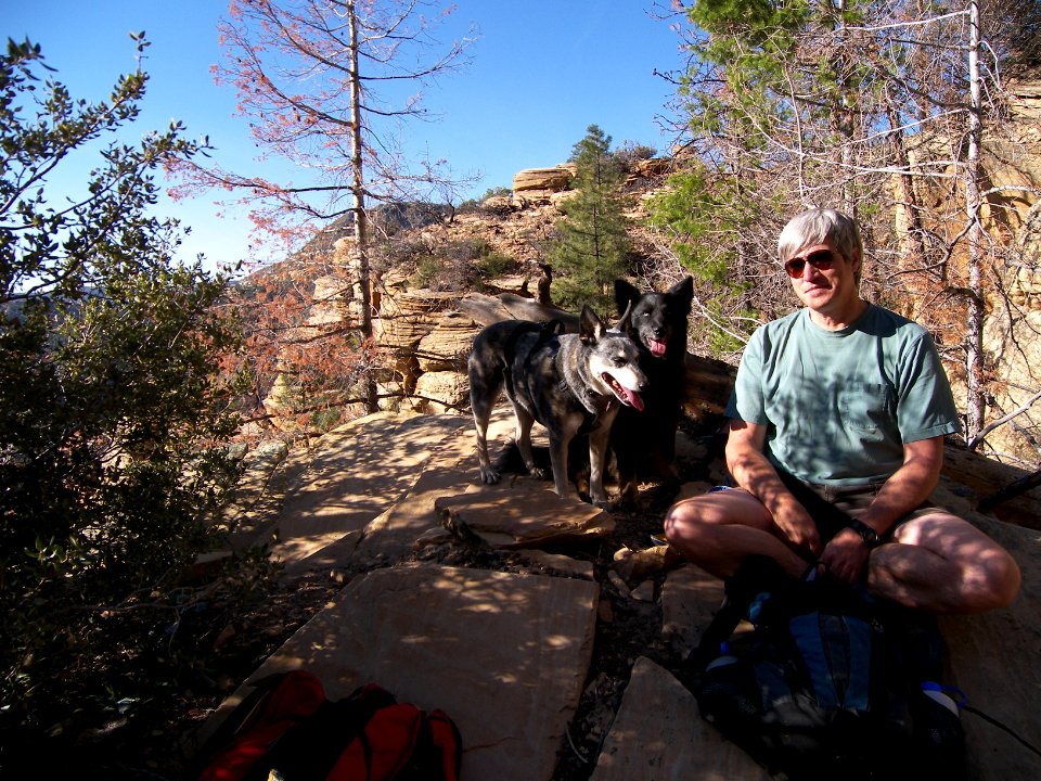 Vultee's Arch-Sterling Pass Trails Hike