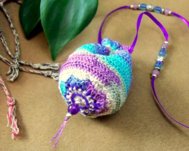 Crochet Amulet Pouch