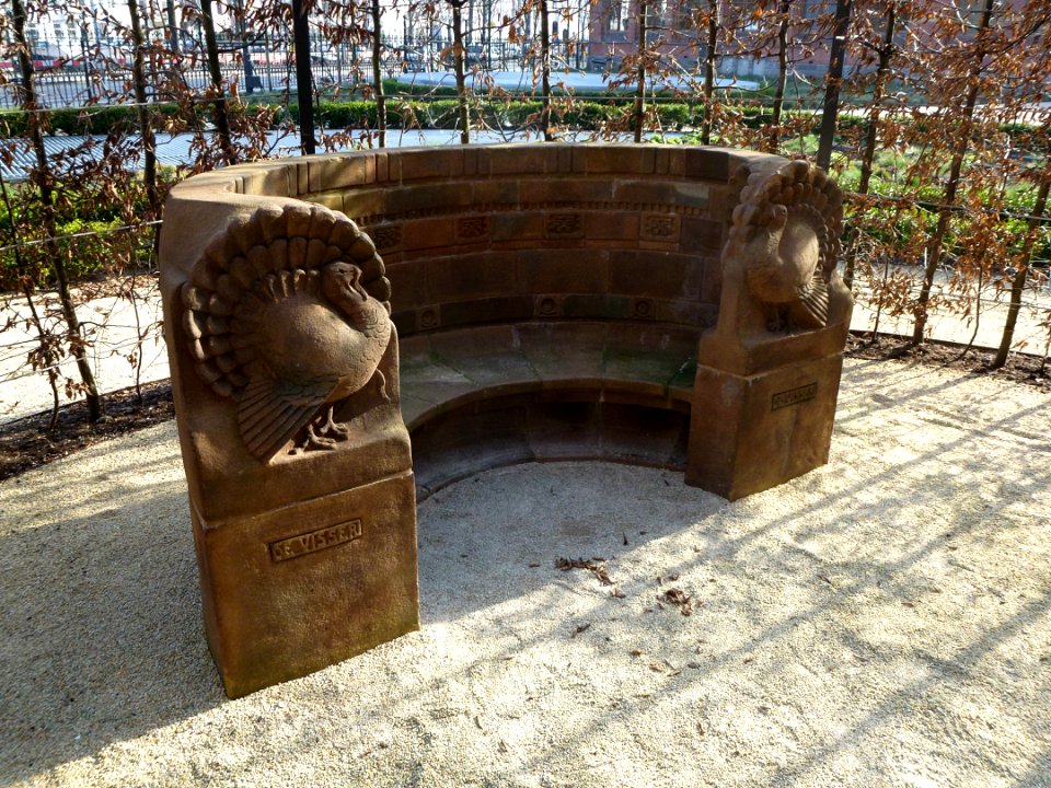 2014.03 - Amsterdam photo, sculpted turkeys in early Spring on a stone bench, in the garden of the Rijksmuseum; a geotagged free urban picture, in public domain / Commons CCO;  city photography by Fons Heijnsbroek, The Netherlands