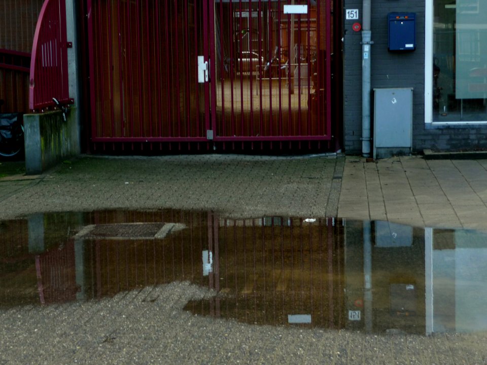 2013.04 - 'Photo of a transparent gate with fence after the rain', in urban Spring, on Ten Katestraat / Ten Kateplein (square) - district Kinkerbuurt, Amsterdam Oud-West; - urban photography by Fons Heijnsbroek, the Netherlands
