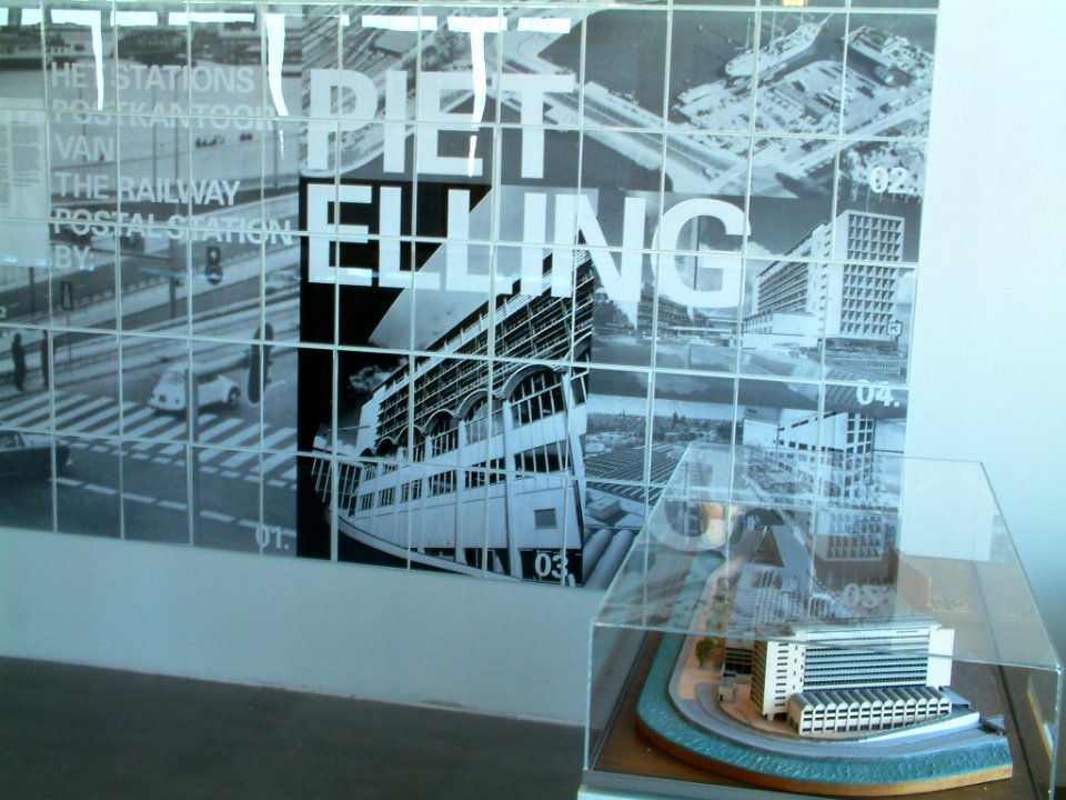 2005.04 - '3D architecture model and billboard' Amsterdam photos & pictures, of the 1960 design of the Head Post Office in Amsterdam, at the Oosterdok in public domainr; Dutch city + geotag, Fons Heijnsbroek, The Netherlands