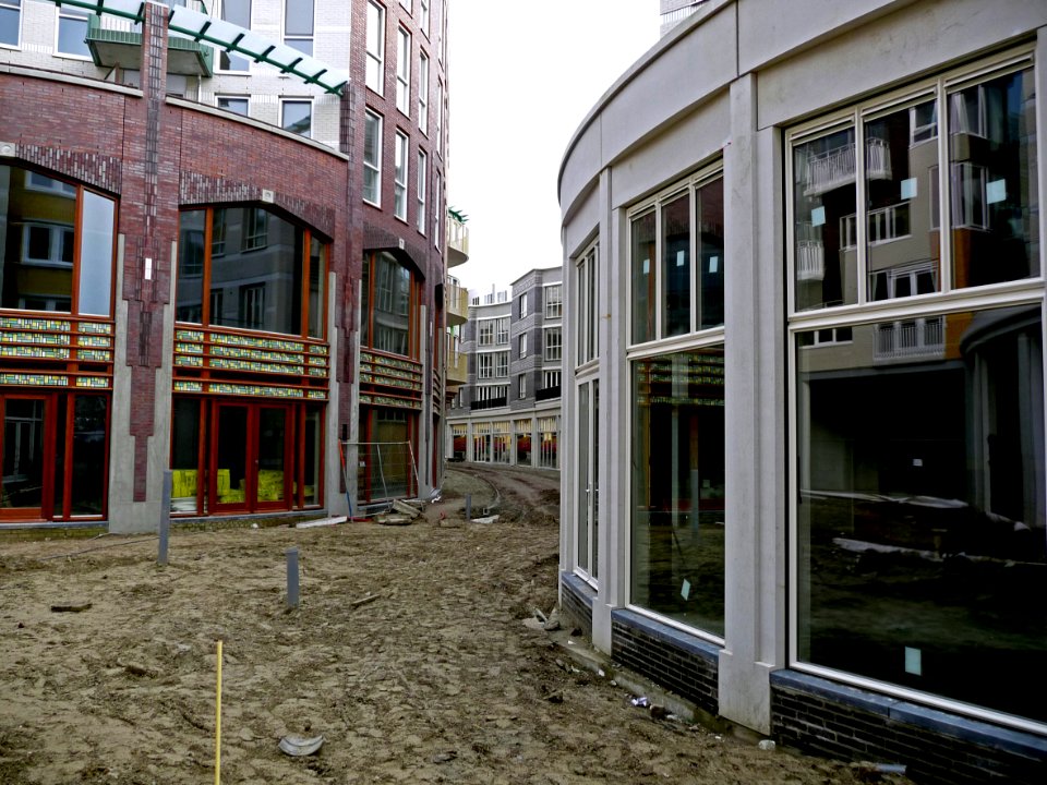 2014.01 - Amsterdam photo: Modern architecture of new shops in still sandy streets, in the  Oostpoort district; a geotagged free urban picture, in public domain / Commons CCO;  city photography by Fons Heijnsbroek, The Netherlands