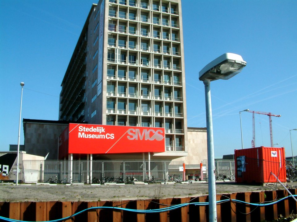 2005.04 - 'Former head Post office, now demolished' - Amsterdam photos & pictures, in 2005 the temporary location for the Stedelijk Museum at the Oosterdok border; Dutch city + geotag, Fons Heijnsbroek, The Netherlands photo