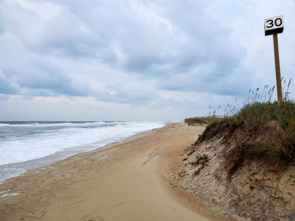 Hurricane Teddy - Hatteras Island, R30 looking South 09-19-2020