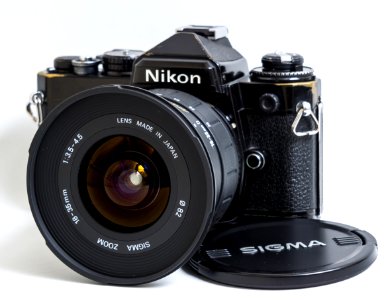 Nikon FE + Sigma 18-35mm f/3.5-4.5