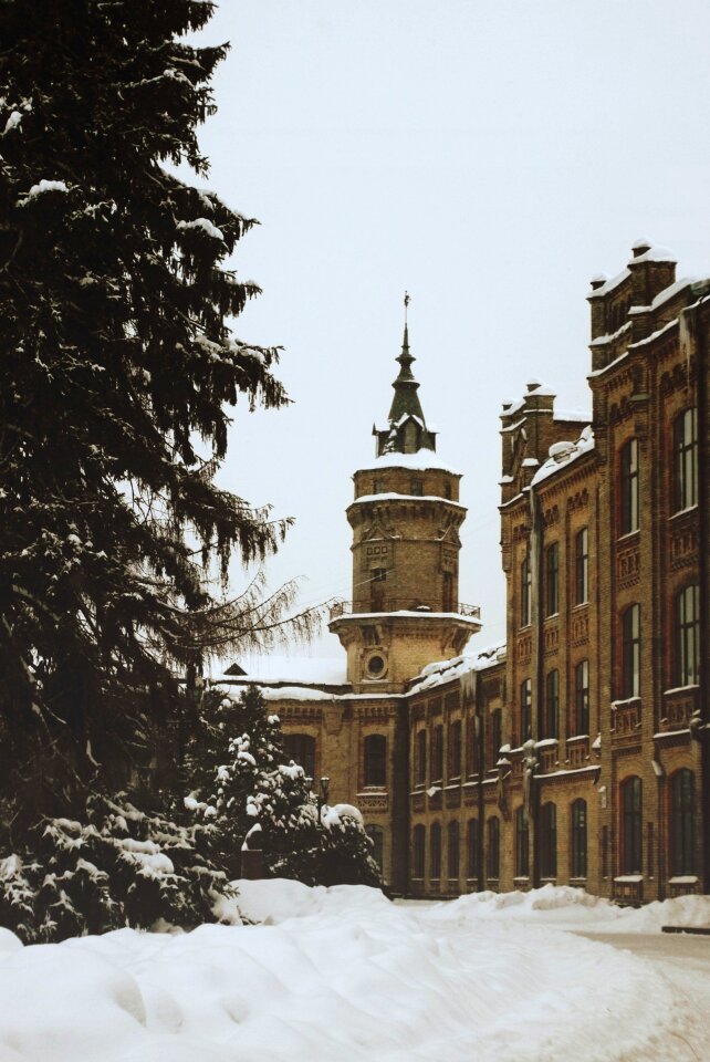 Frost kpi beautiful building