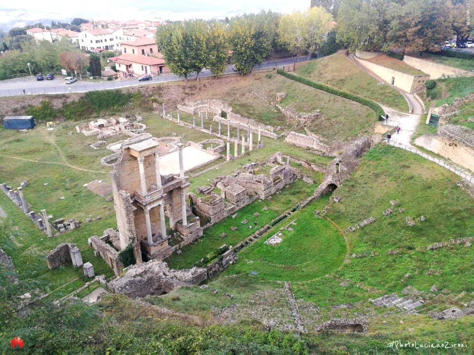 Volterra: sagra del Tartufo e dell' olio nuovo