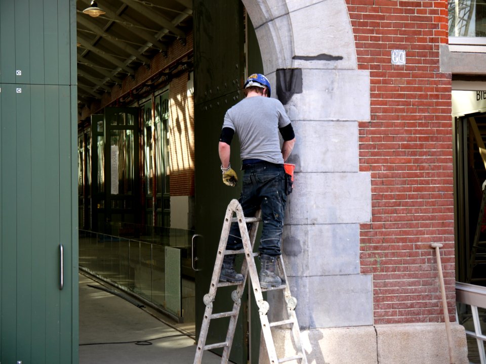2014.03 - Amsterdam photo, Interior and gate of the renovated tram-depot De Hallen, Kinkerbuurt; a geotagged free urban picture, in public domain / Commons CCO;  city photography by Fons Heijnsbroek, The Netherlands