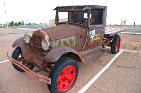 Road Trip: Rt. 66 Car Museum