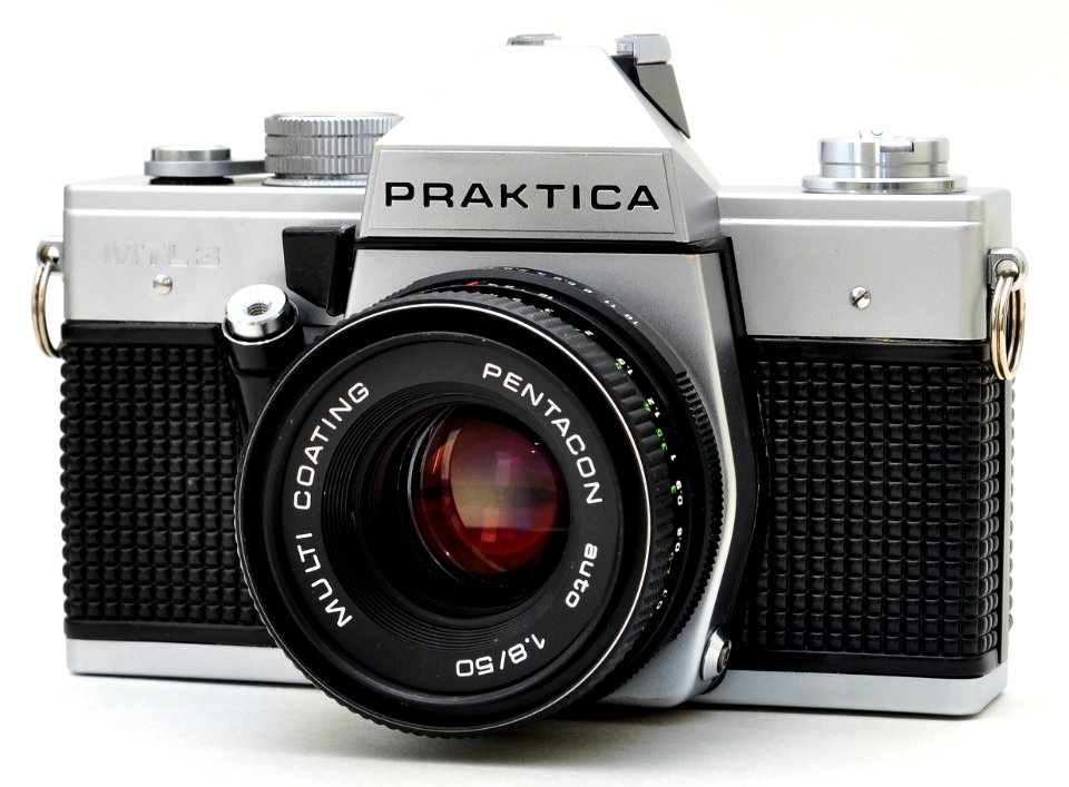 Praktica MTL3 + Pentacon 50mm f1.8 Auto