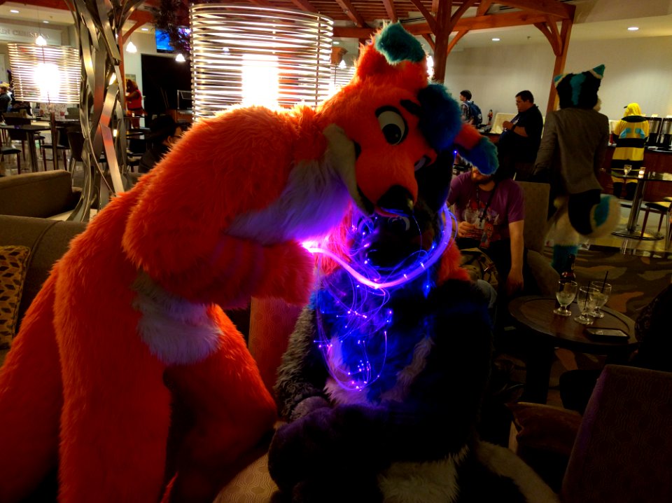 Fursuiters @ NYFB 04