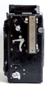 Anniversary Speed Graphic [1943] - Focal plane shutter controls