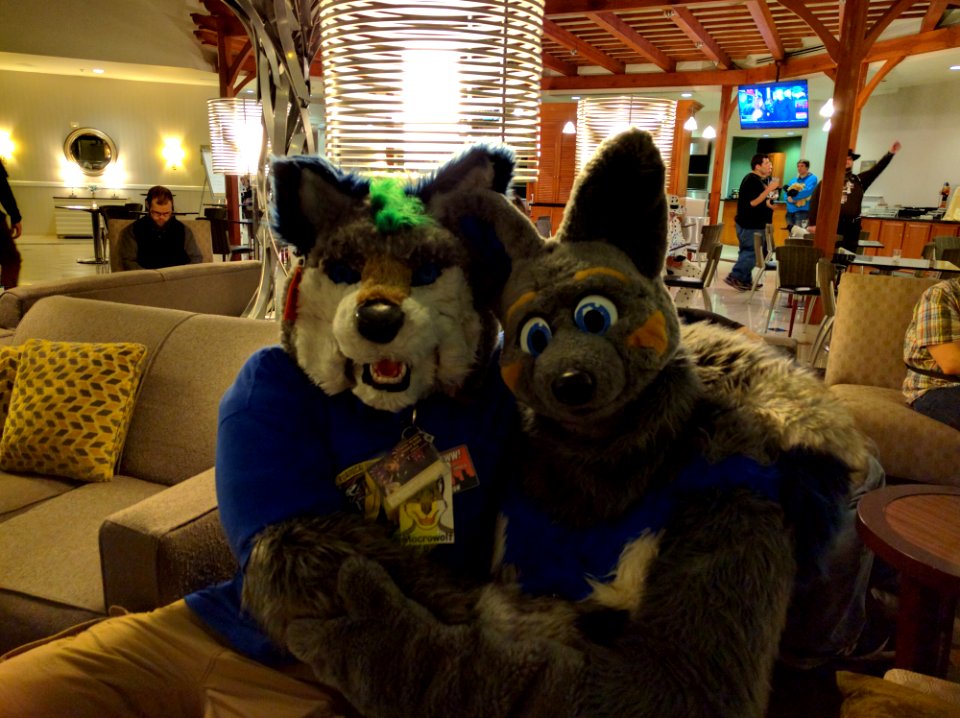Fursuiters @ NYFB 03