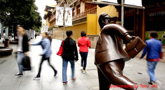 匆匆的行人-pedestrian of hurrying photo