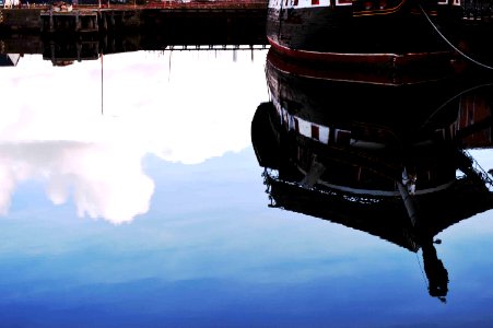 The Unicorn, Dundee, City Quay. photo