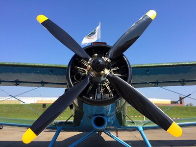 Propeller plane engine motor photo