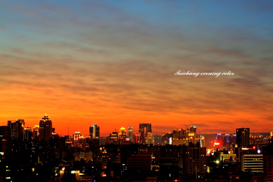 Taichung evening color