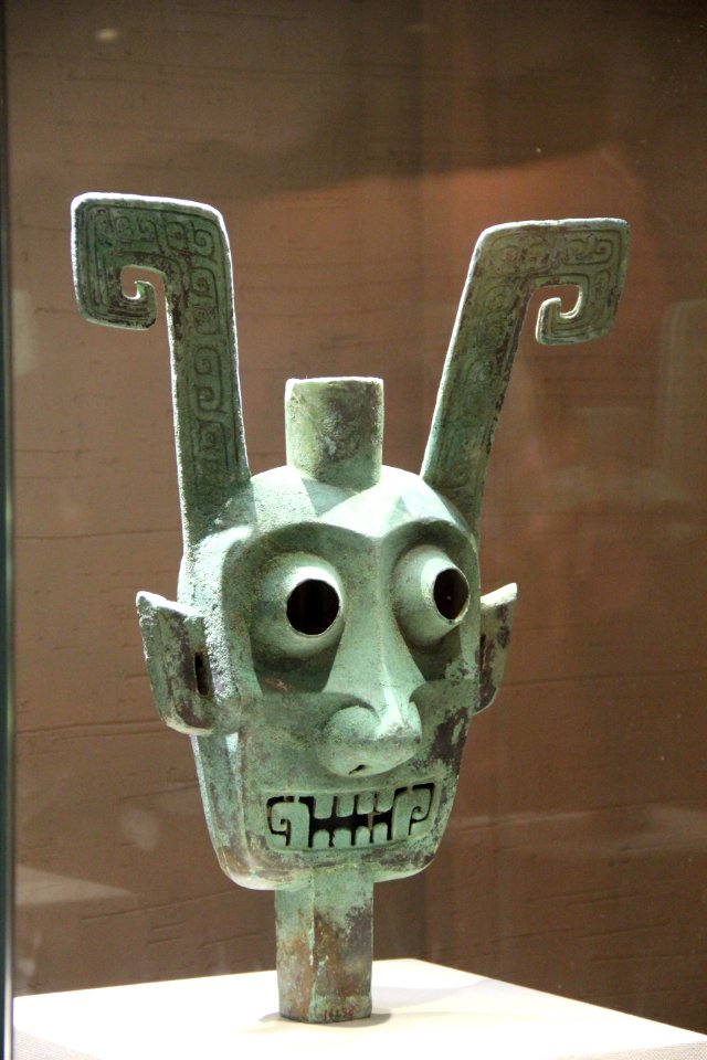 Shang Bronze Head of Immortal