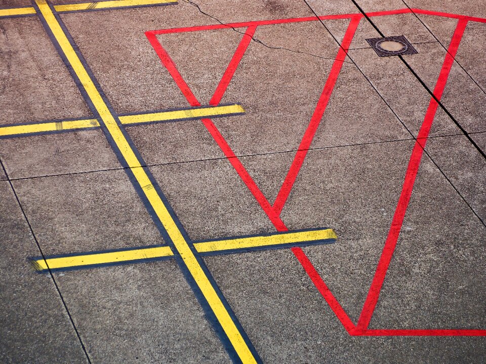 Airport air traffic runway