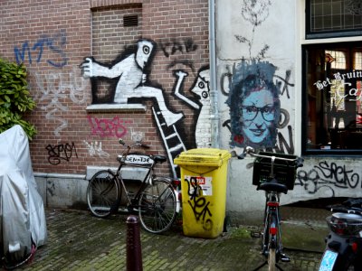 'Anne Frank portrait, in urban wall-painting on the corner Anjelierstraat and the canal Prinsengracht - Jordaan district Amsterdam, November 2013; photo Amsterdam city; Dutch photographer Fons Heijnsbroek, 2013 photo