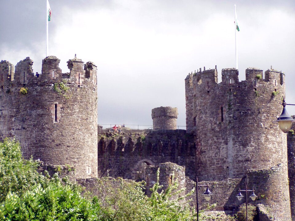 Stone wall tower towers