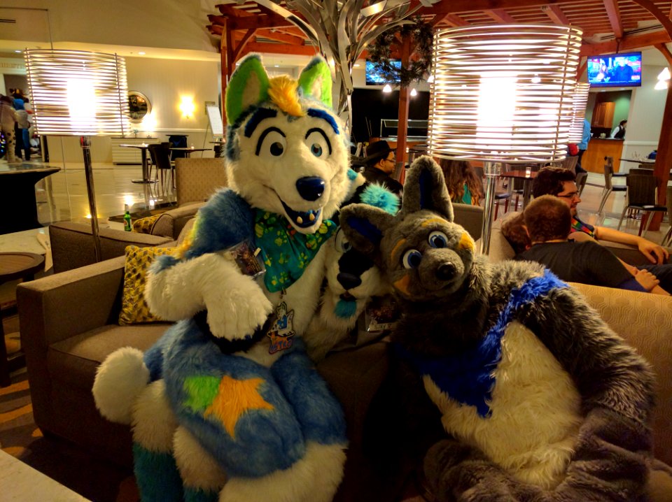 Fursuiters @ NYFB 01