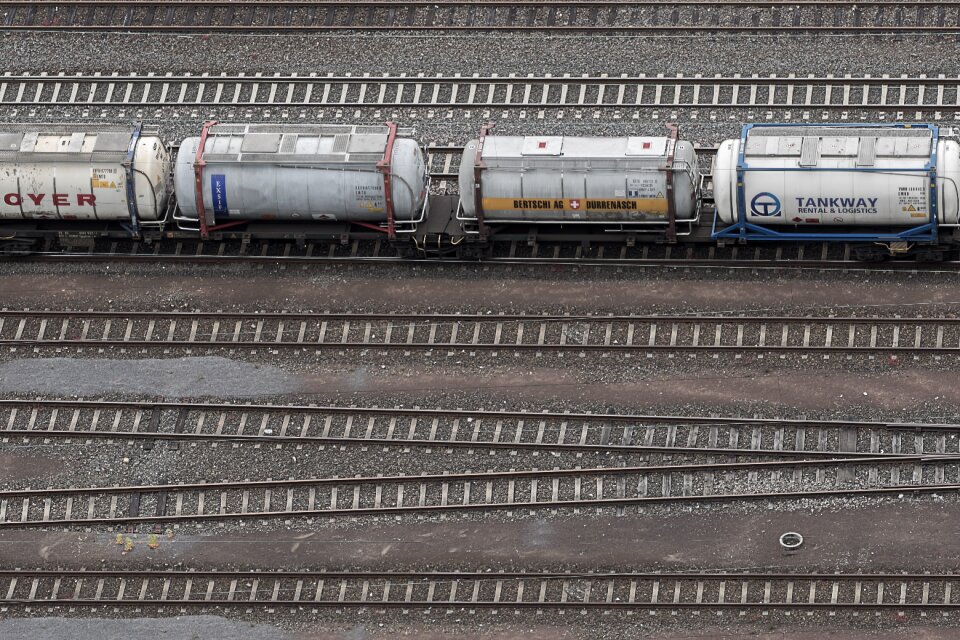 Wagon rails rail traffic