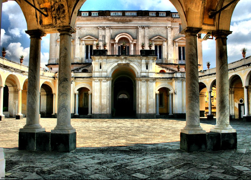 Villa Campolieto emiciclo
