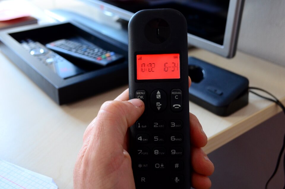 Telephone mobile technology