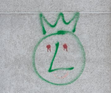 Smiley graffiti king photo