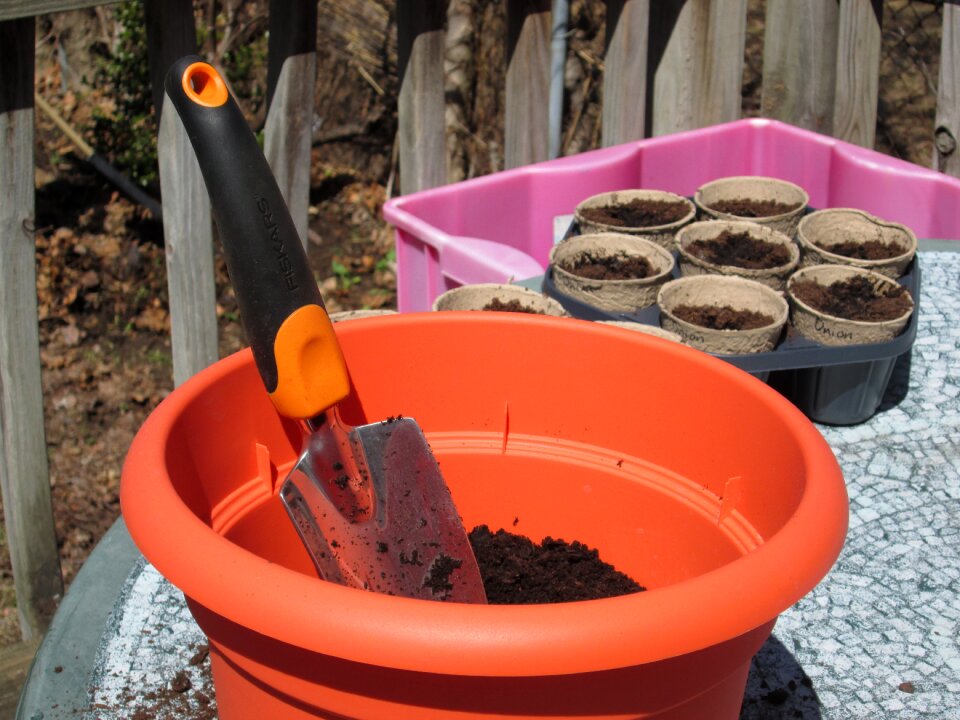 Gardening container nature