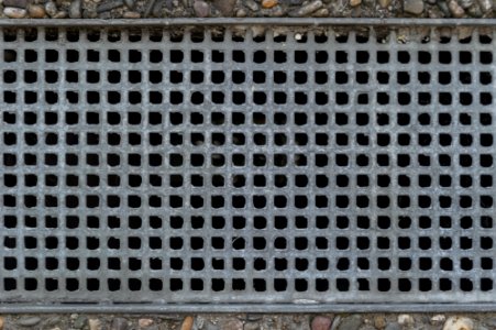 Metal grid cover photo