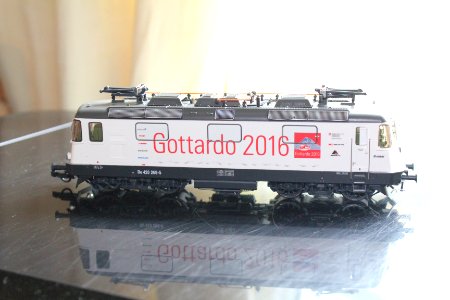 Roco Re 4/4 Gottardo