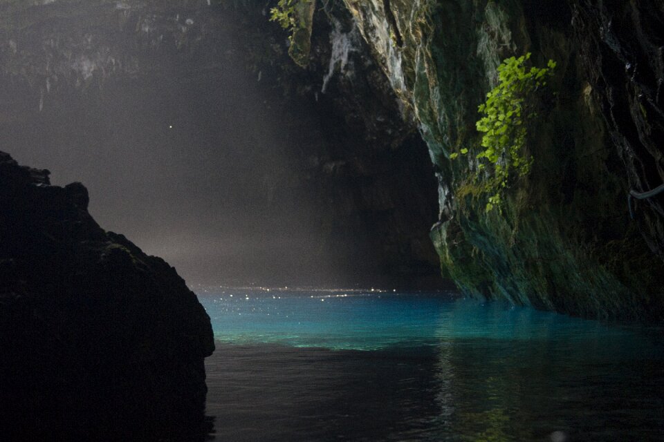 Kefalonia melissani cave greece