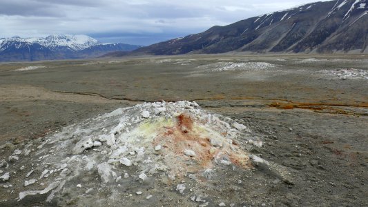 Extinct fumarole, Valley of Ten Thousand Smokes