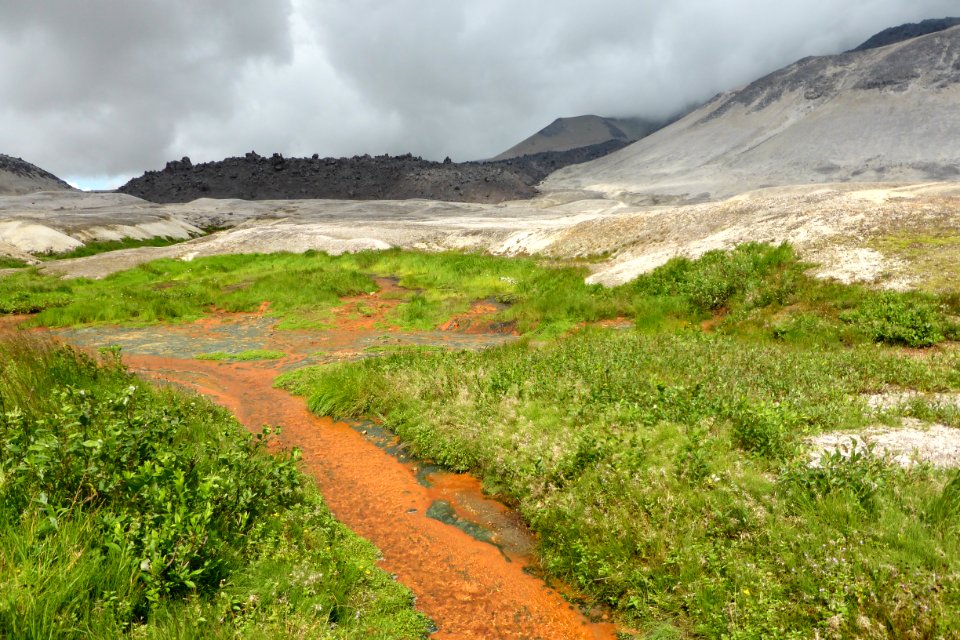 warm springs at the base of the northernmost lava flow from Southwest Trident 3 08182013