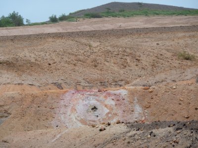 fossil fumarole southeast of the Confluence