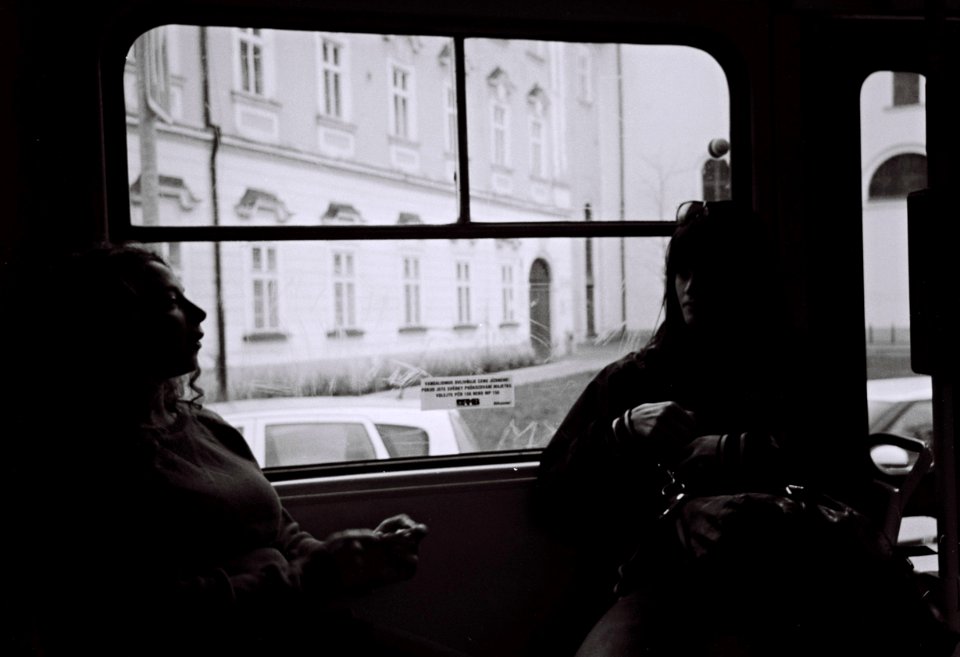 Kiev 4 + Jupiter-12 - Chatting Girls