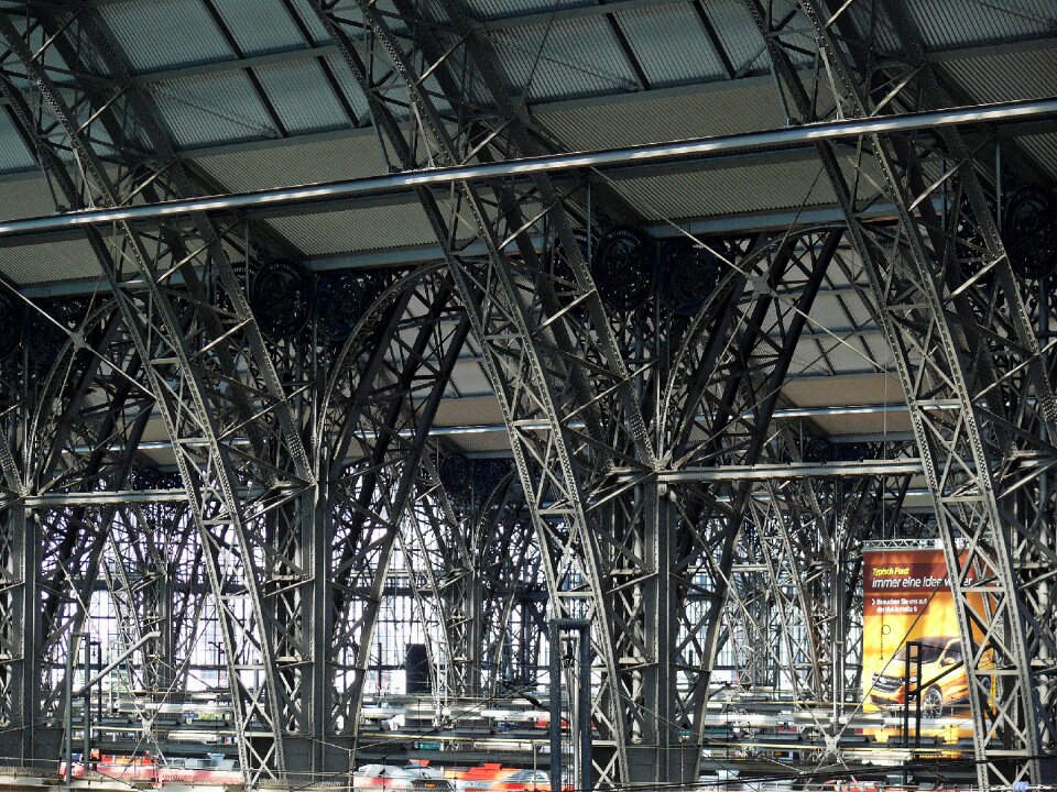 Platform bahnsteigkante railway traffic