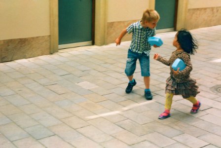Praktica MTL 5 +  Helios 44-2 2/58 - Kids Talk