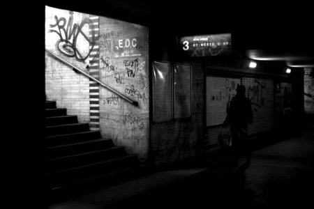 Praktica BC1 - Woman Hurrying to Railway Platform