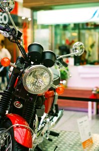 Praktica Super TL +  Helios 44-2 2/58 - Detail of Motorcycle