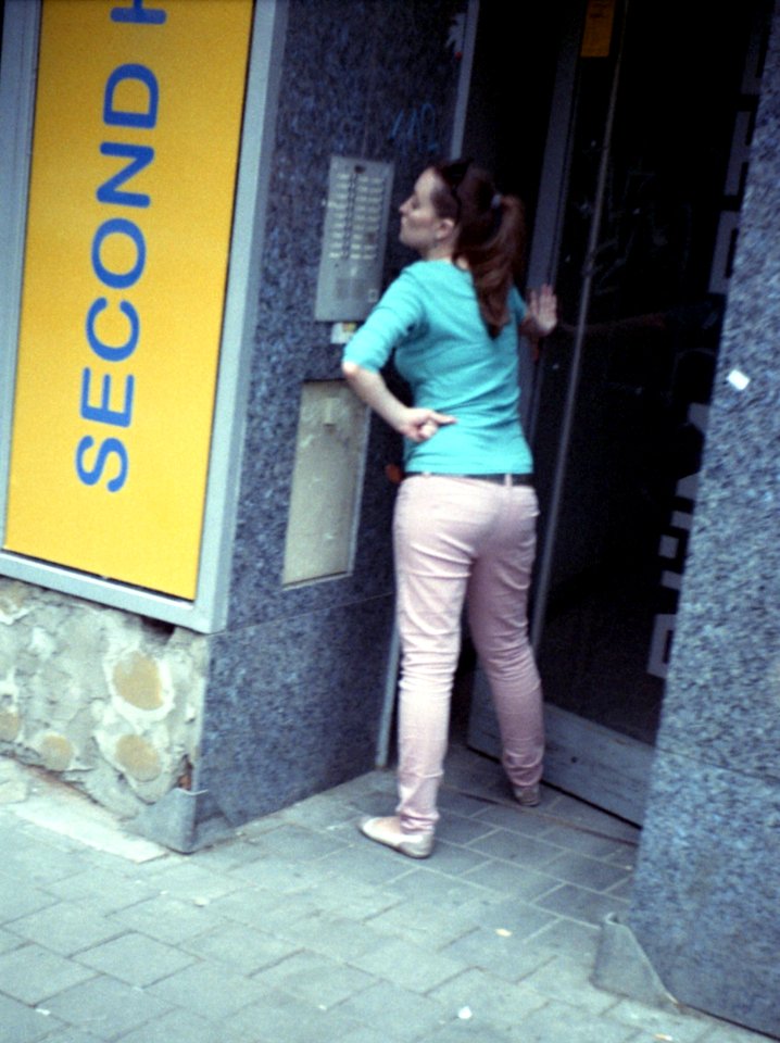 Pentacon Electra - Woman Talking to the Mouthpiece